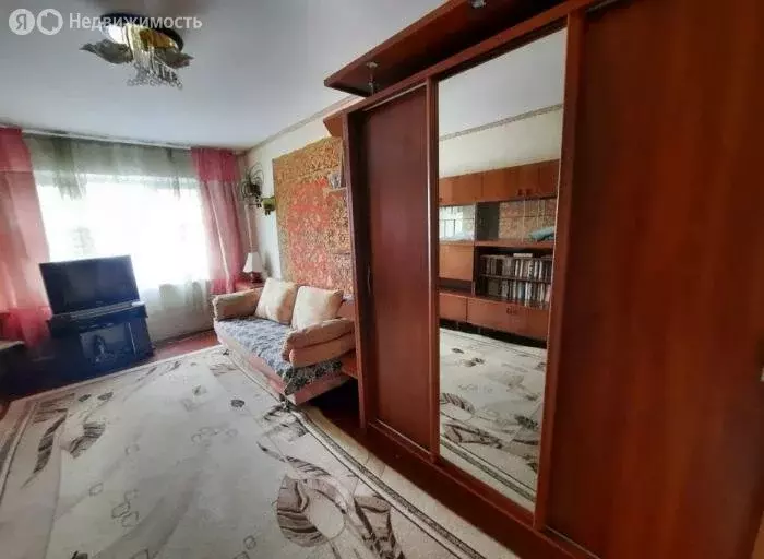 3-комнатная квартира: Симферополь, улица Лермонтова, 3 (68 м) - Фото 2