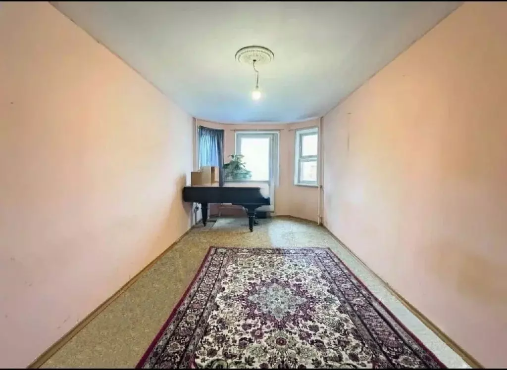 Продается 3-комнатная квартира - Фото 1