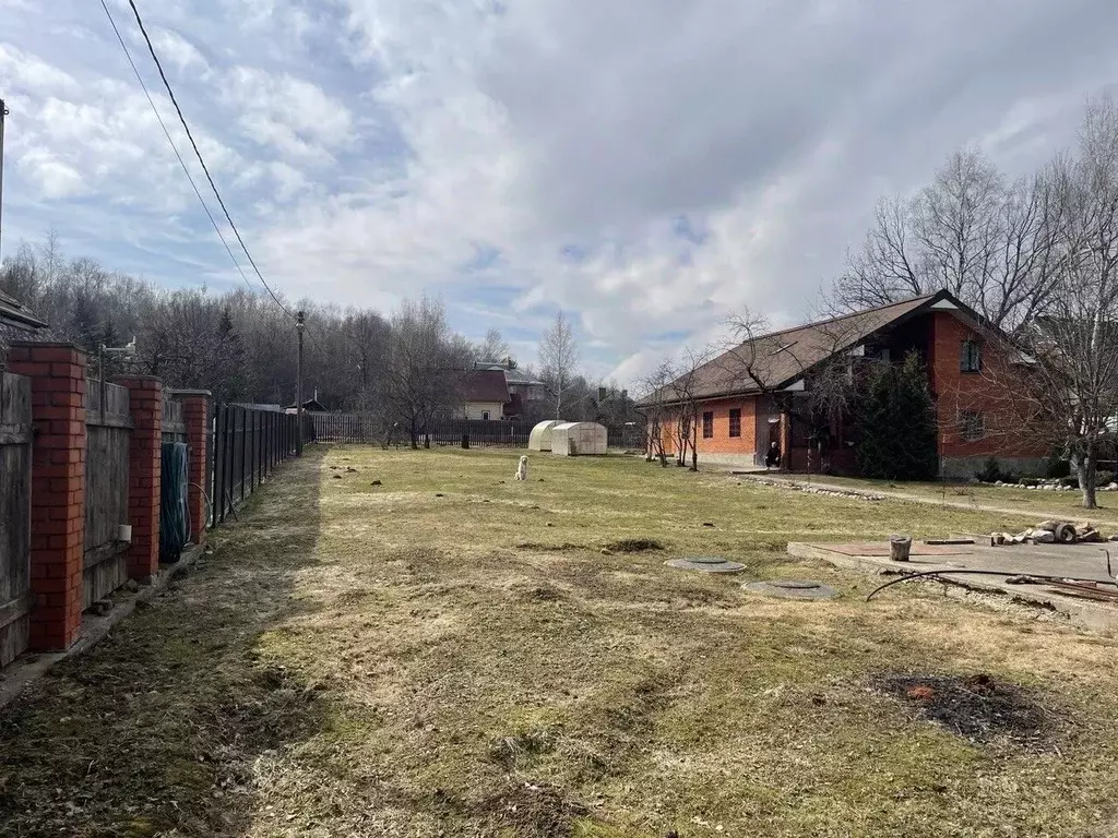 Участок в Московская область, Ленинский городской округ, д. Жабкино ... - Фото 0