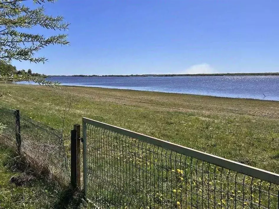 Дом в Новгородская область, Шимское городское поселение, д. Голино ул. ... - Фото 2