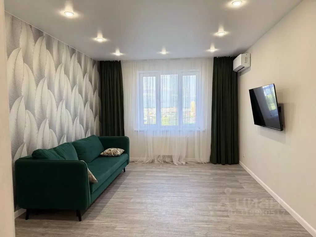 1-к кв. Татарстан, Казань ул. Аделя Кутуя, 110Дк3 (60.0 м) - Фото 1