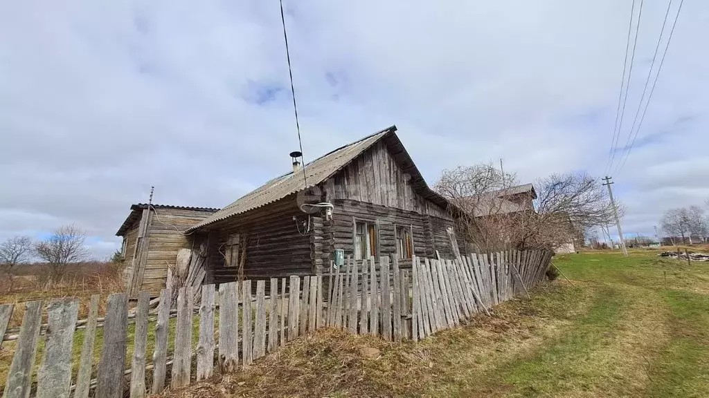 Дом в Тверская область, Лихославльский муниципальный округ, д. ... - Фото 1