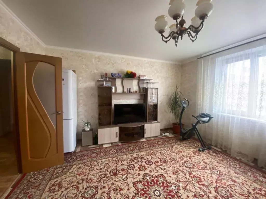 3-к кв. Татарстан, Нижнекамск просп. Вахитова, 2 (65.0 м) - Фото 1