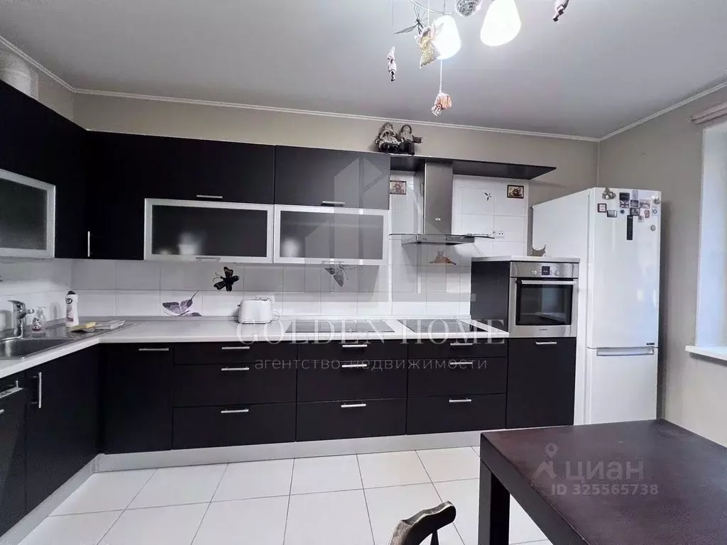 3-к кв. Санкт-Петербург Богатырский просп., 36к1 (92.0 м) - Фото 1