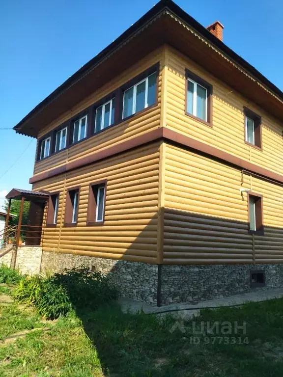 Дом в Татарстан, с. Высокая Гора ул. Сосновая (250 м) - Фото 1