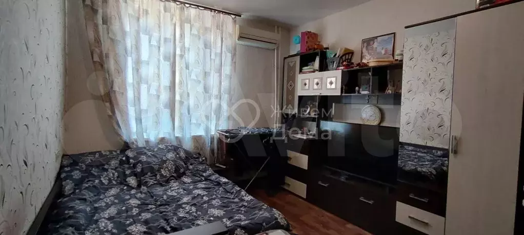 Комната 13,2 м в 3-к., 1/2 эт. - Фото 0