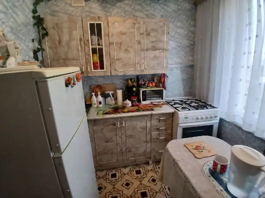 Продается 3-комнатная квартира - Фото 1