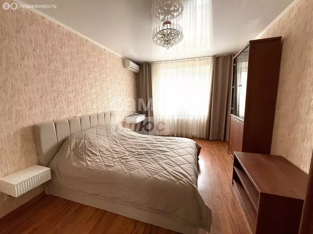 2-комнатная квартира: Ейск, Коммунистическая улица, 85/7 (61.5 м) - Фото 1