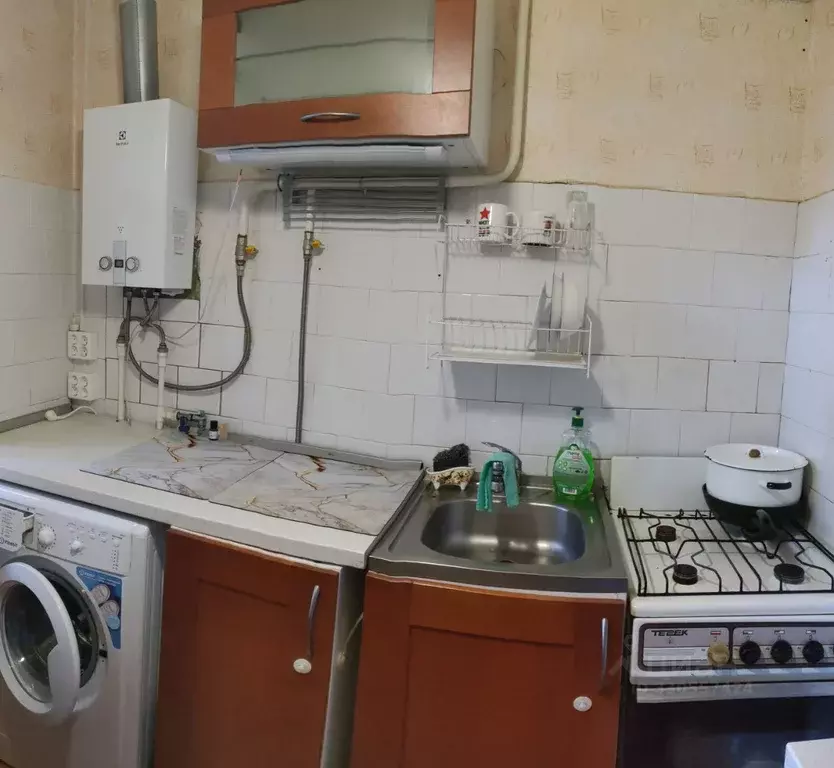 2-к кв. Московская область, Чехов Лопасненская ул., 6 (45.0 м) - Фото 1
