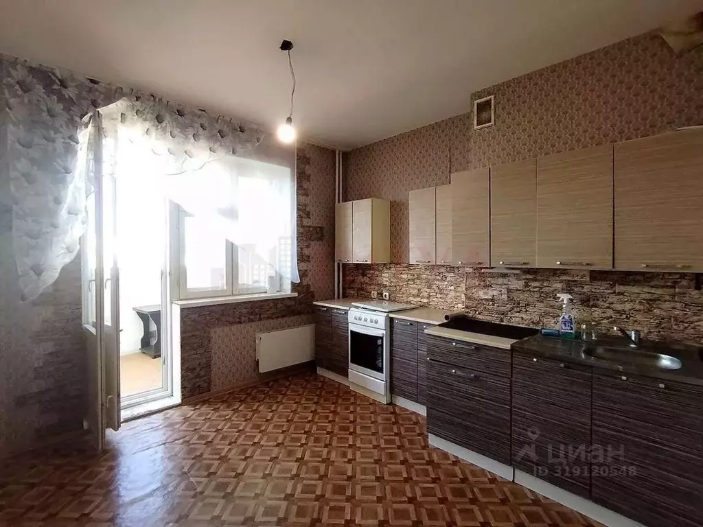 3-к кв. Белгородская область, Старый Оскол Степной мкр, 7 (84.0 м) - Фото 0