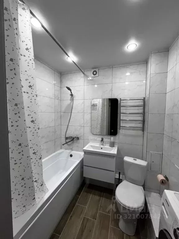 1-к кв. Башкортостан, Уфа Инорс мкр, ул. Новоселов, 8 (36.0 м) - Фото 0