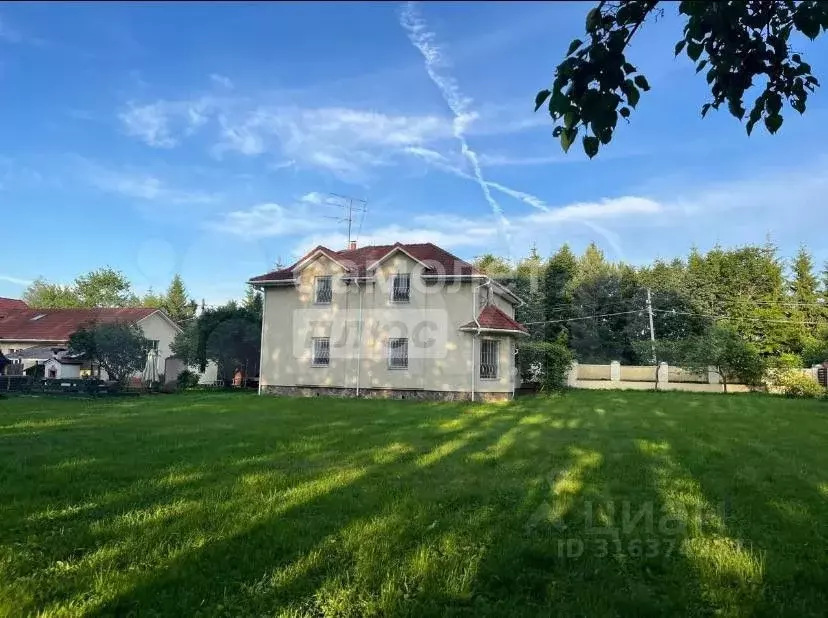 Дом в Московская область, Домодедово городской округ, д. Голубино 10 ... - Фото 1