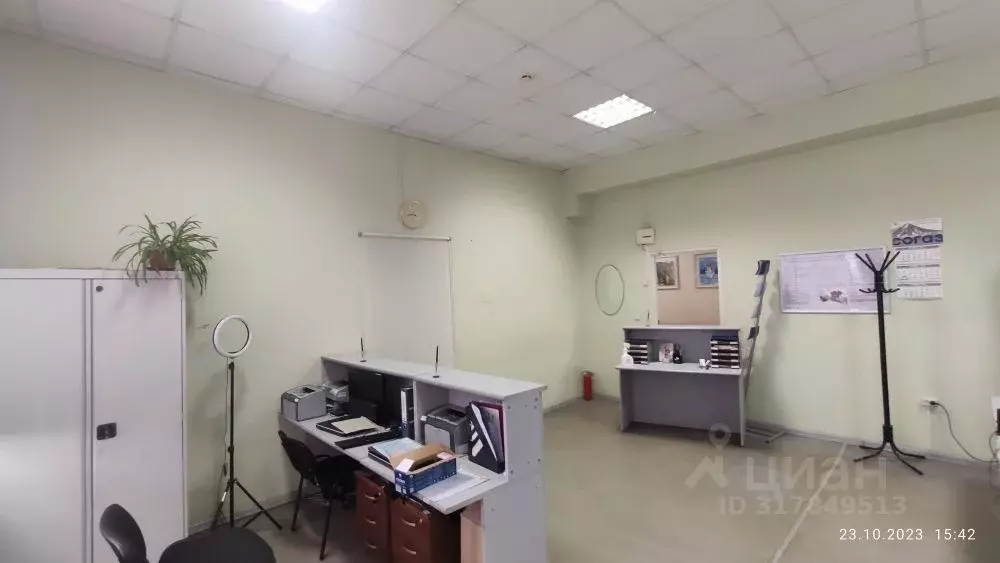 Офис в Новосибирская область, Новосибирск ул. Авиастроителей, 5/1 (35 ... - Фото 1