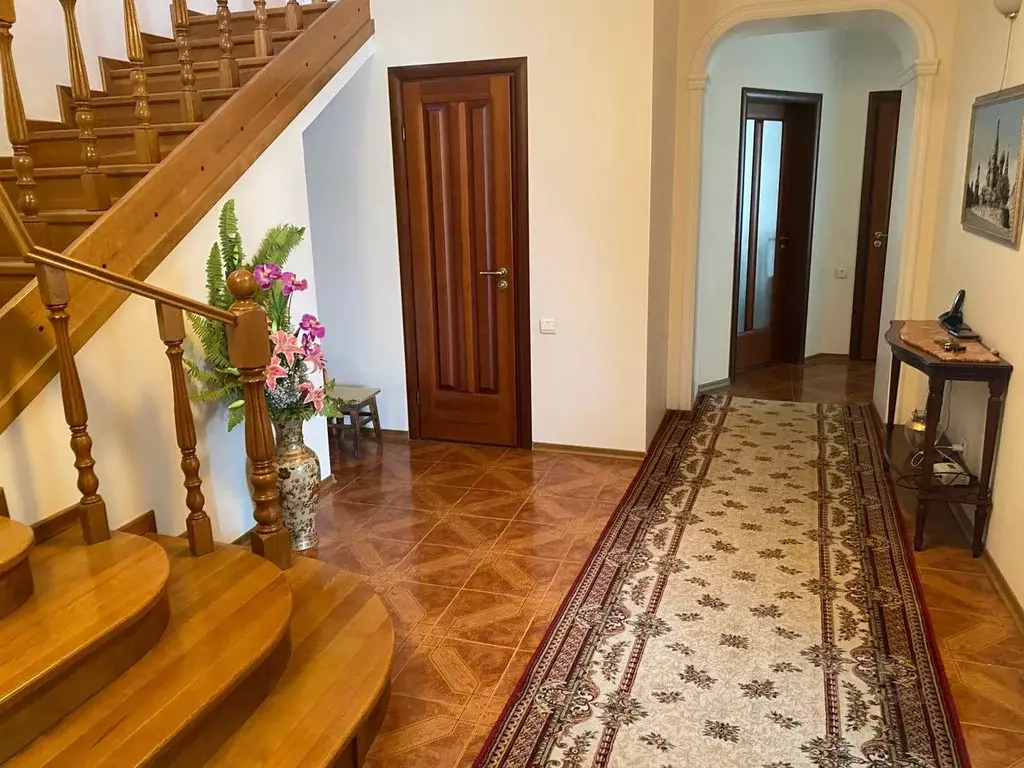 Дом в Ростовская область, Азов Азовский район, Дружный пер., 8 (285 м) - Фото 2