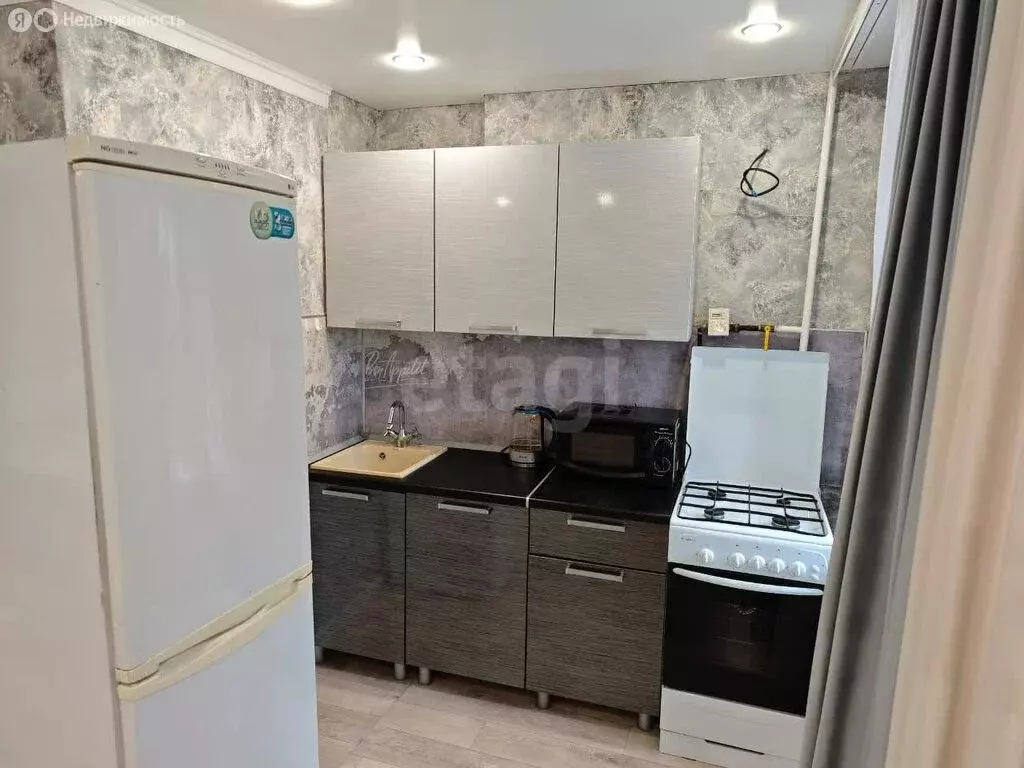 Квартира-студия: Омск, микрорайон Городок Нефтяников, улица 22 Апреля, ... - Фото 2