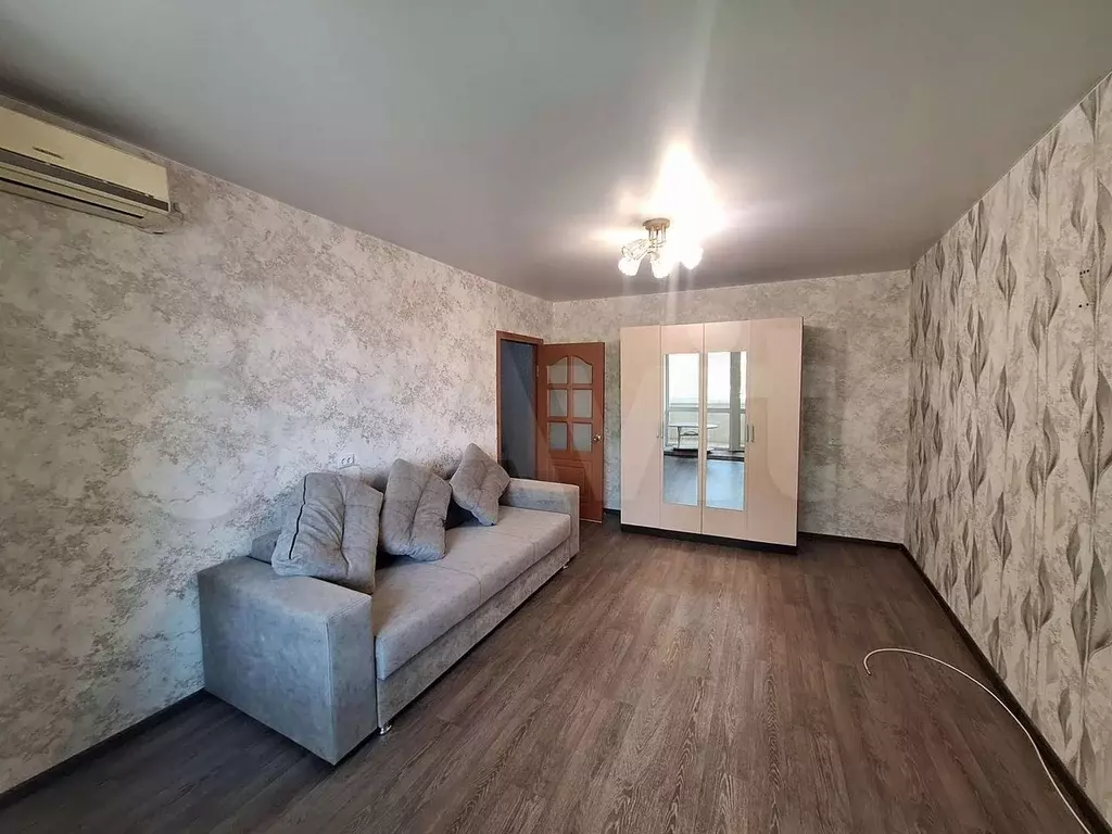 2-к. квартира, 50,8 м, 2/5 эт. - Фото 1
