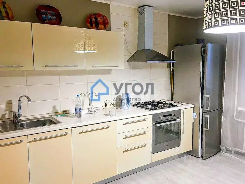 2-к кв. Самарская область, Самара Корабельная ул., 12 (75.0 м) - Фото 1