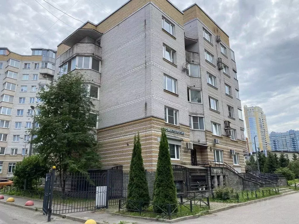 3-к кв. Санкт-Петербург ул. Кустодиева, 17 (130.7 м) - Фото 2