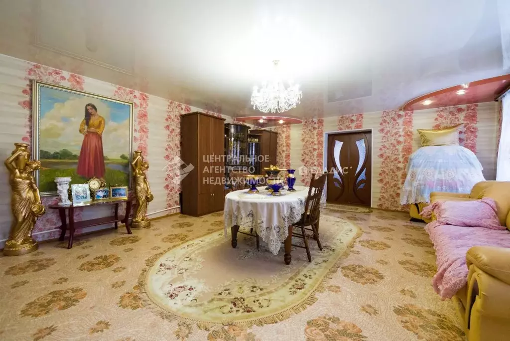 Дом в Рязанская область, Михайлов ул. Калинина (122 м) - Фото 1