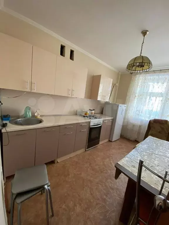 2-к. квартира, 60 м, 2/5 эт. - Фото 1