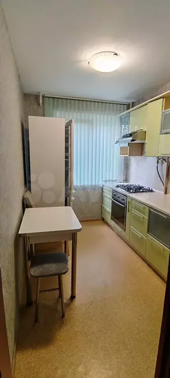 2-к. квартира, 46 м, 4/9 эт. - Фото 0