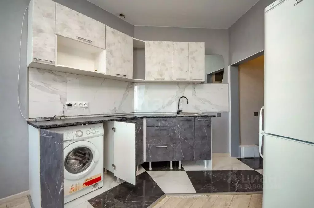 Комната Новосибирская область, Новосибирск ул. Серафимовича, 1 (24.0 ... - Фото 2