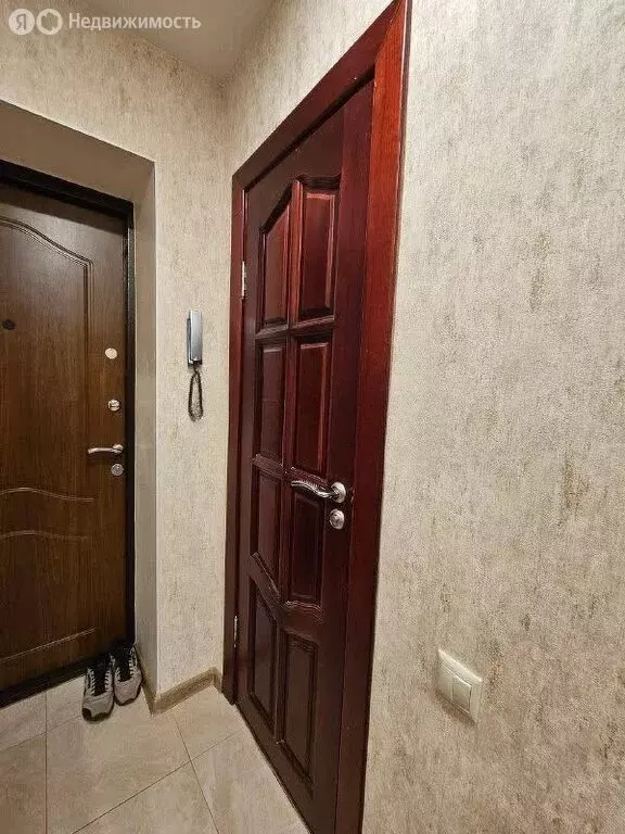 3-комнатная квартира: Тюмень, микрорайон Антипино, улица Александра ... - Фото 1