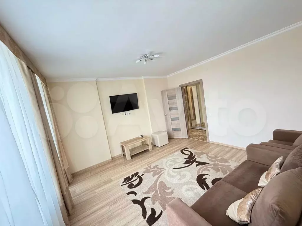 2-к. квартира, 65 м, 5/9 эт. - Фото 1
