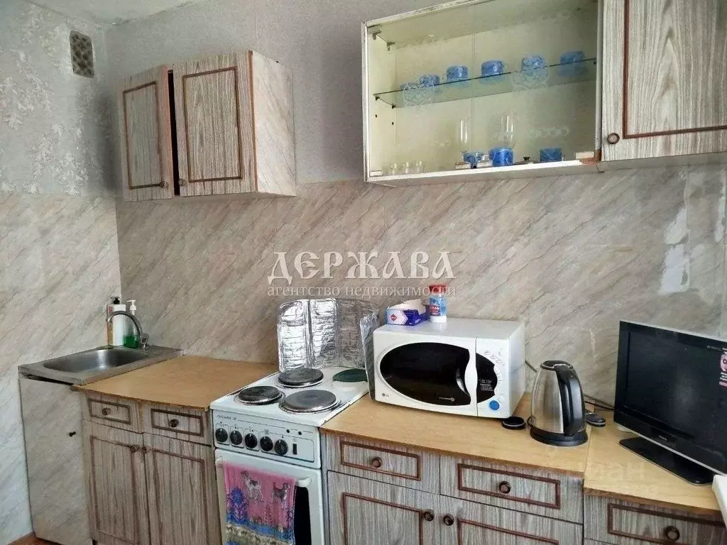 3-к кв. Белгородская область, Старый Оскол Королева мкр, 31 (64.0 м) - Фото 1