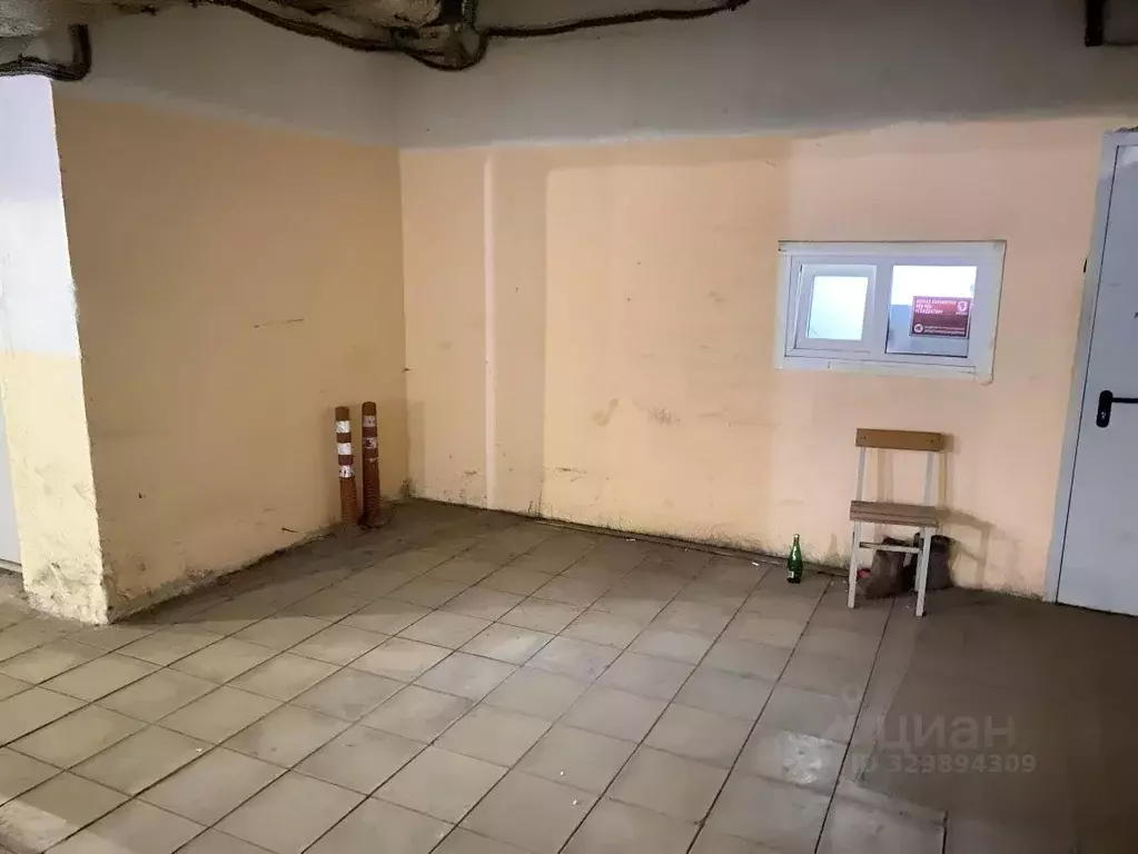 Гараж в Москва Озерная ул., 9 (9 м) - Фото 2