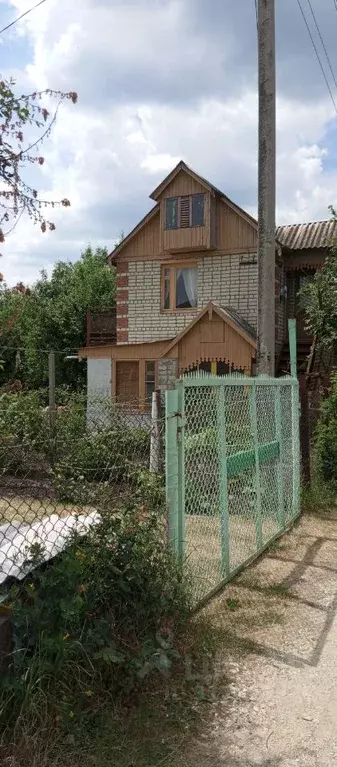 Дом в Саратовская область, Воскресенский район, Елшанское ... - Фото 0