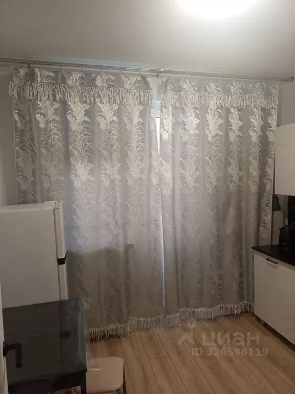 Студия Адыгея, Тахтамукайский район, Яблоновский пгт ул. Тургеневское ... - Фото 2