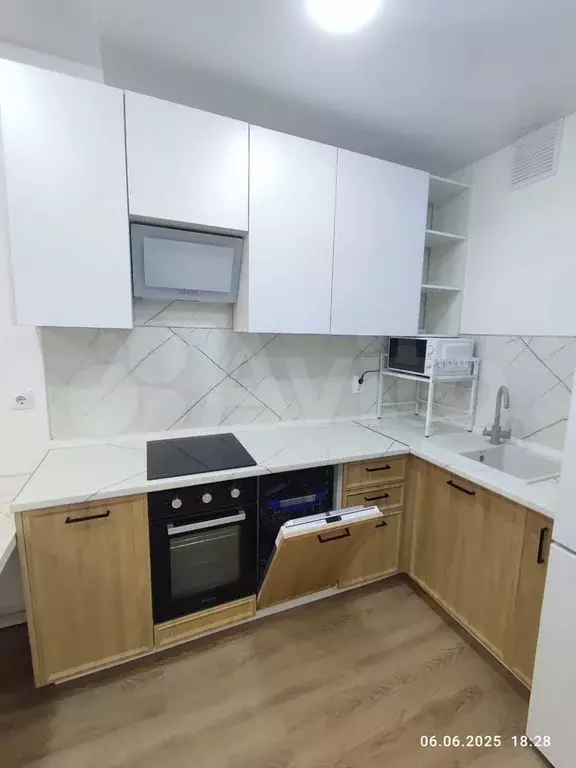1-к. квартира, 40 м, 7/33 эт. - Фото 0