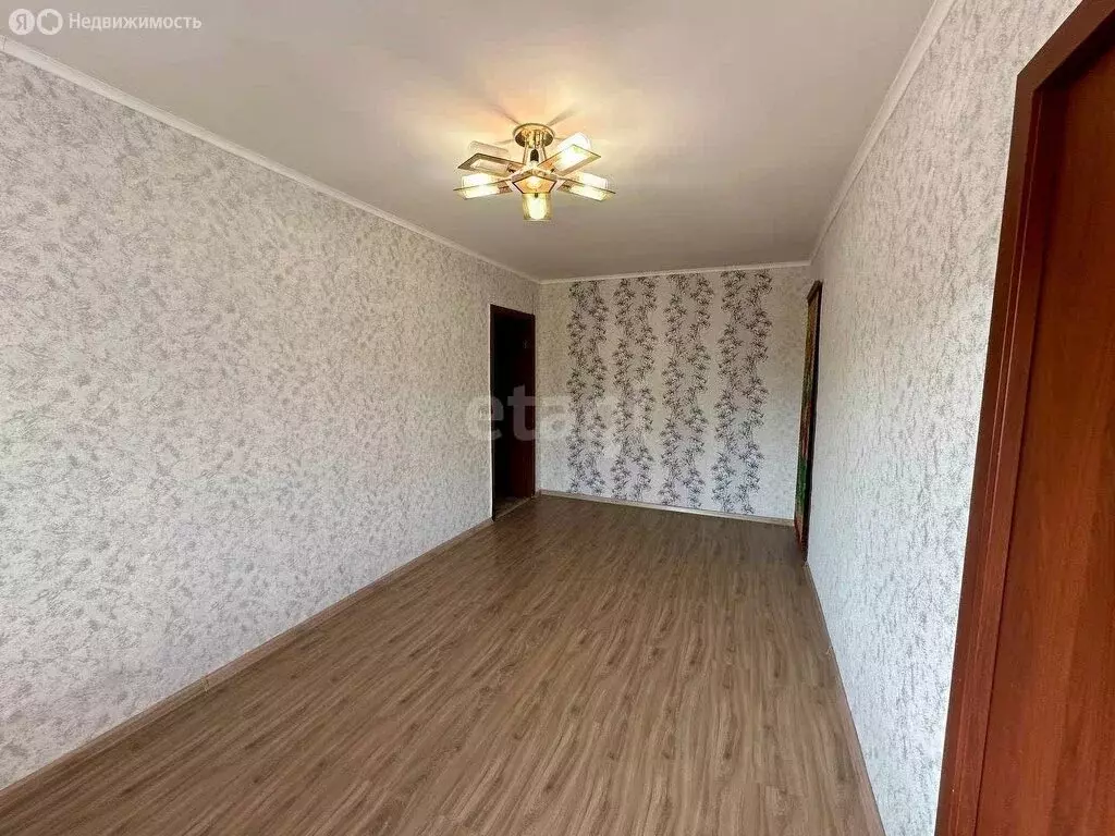 3-комнатная квартира: Ачинск, улица Льва Толстого, 59 (53.2 м) - Фото 2