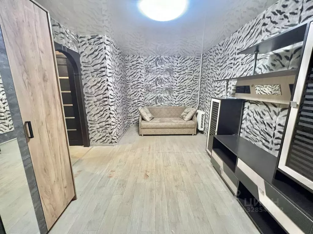 1-к кв. Волгоградская область, Волжский ул. Пушкина, 86А (29.0 м) - Фото 1