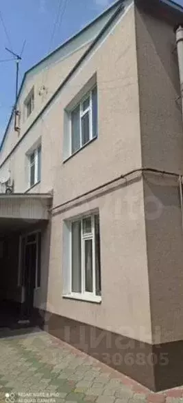 Дом в Кабардино-Балкария, Нальчик ул. Степанищева, 19 (200 м) - Фото 0