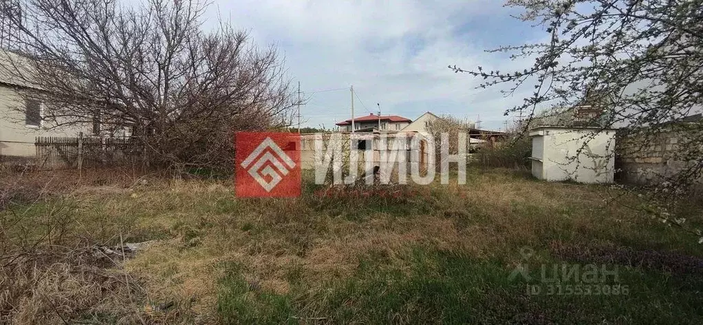 Участок в Крым, Бахчисарай ул. Имени Ильмия Аблякима, 52 (6.0 сот.) - Фото 1