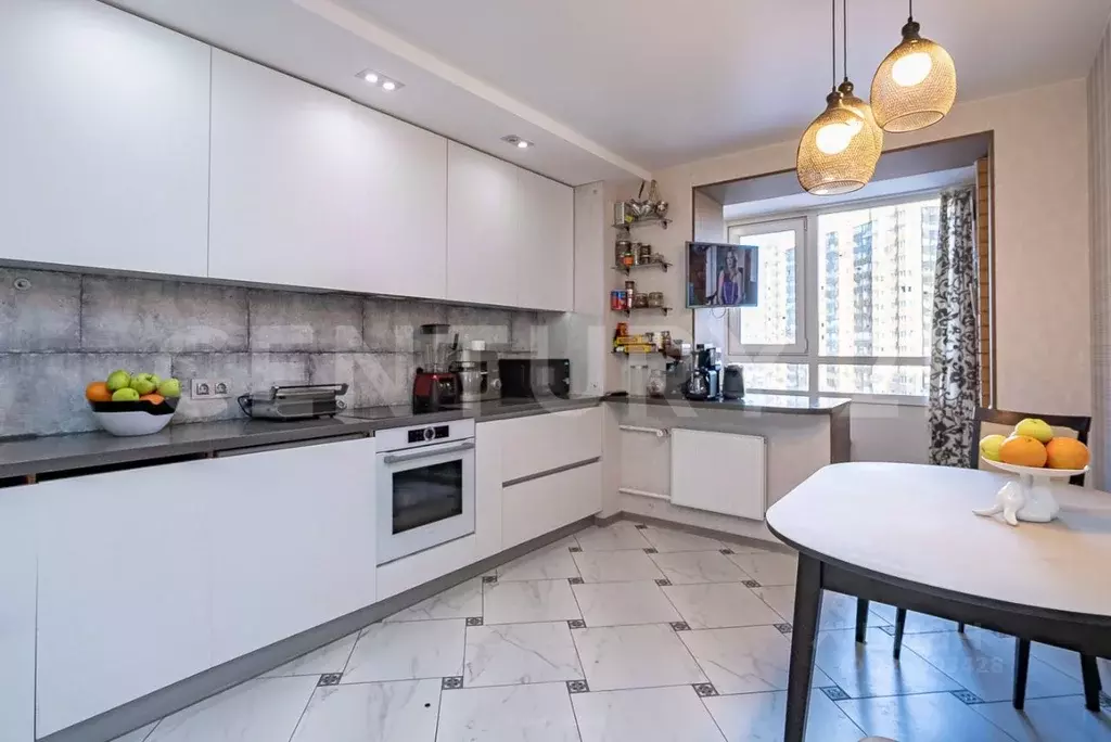 3-к кв. Санкт-Петербург пос. Парголово, Заречная ул., 25 (79.1 м) - Фото 1