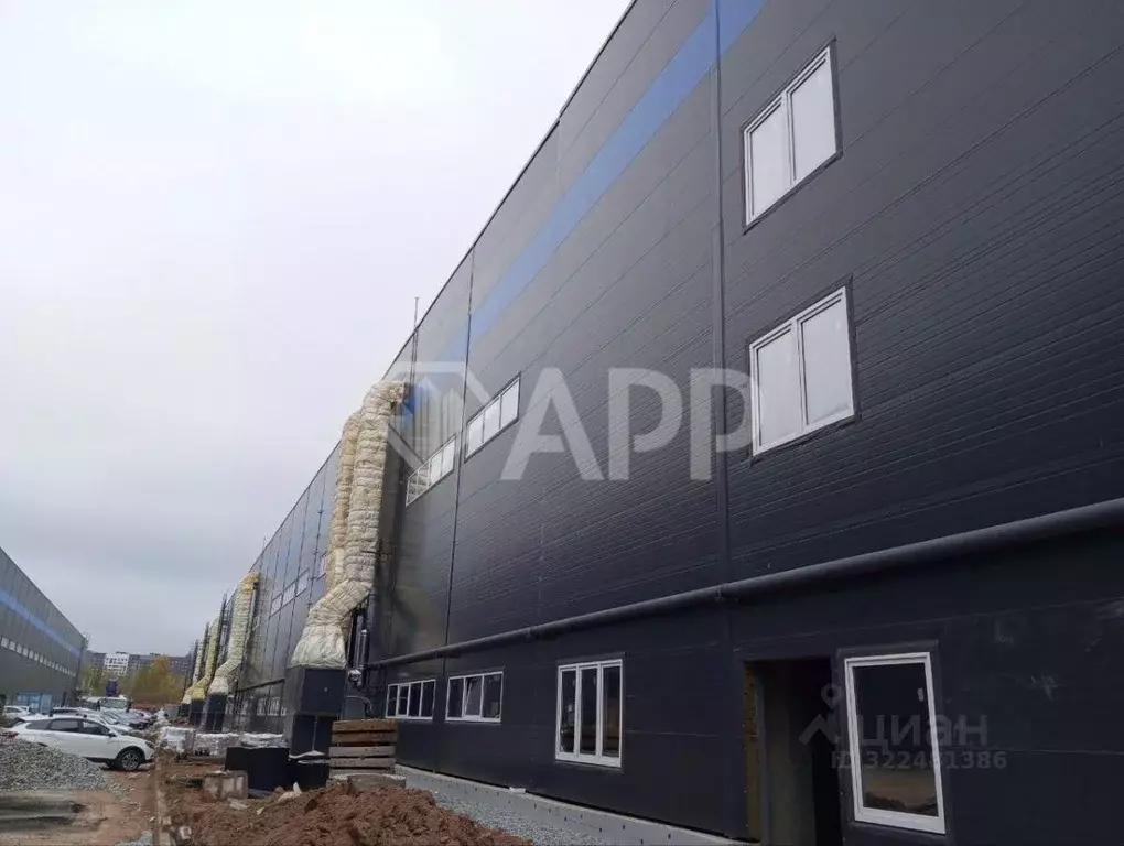 Производственное помещение в Удмуртия, Ижевск Салютовская ул., 9 (9700 ... - Фото 1