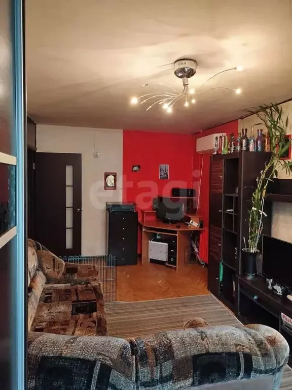2-к кв. Приморский край, Владивосток ул. Давыдова, 28Б (42.1 м) - Фото 1