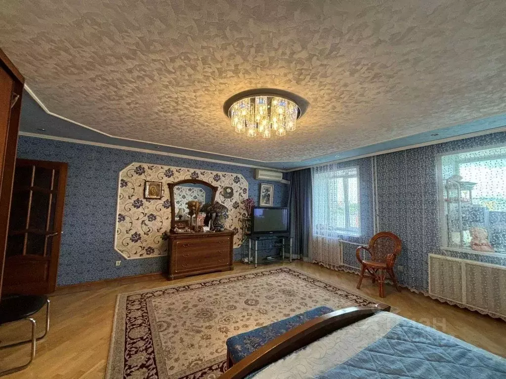 5-к кв. Курская область, Курск Школьная ул., 54 (149.5 м) - Фото 0