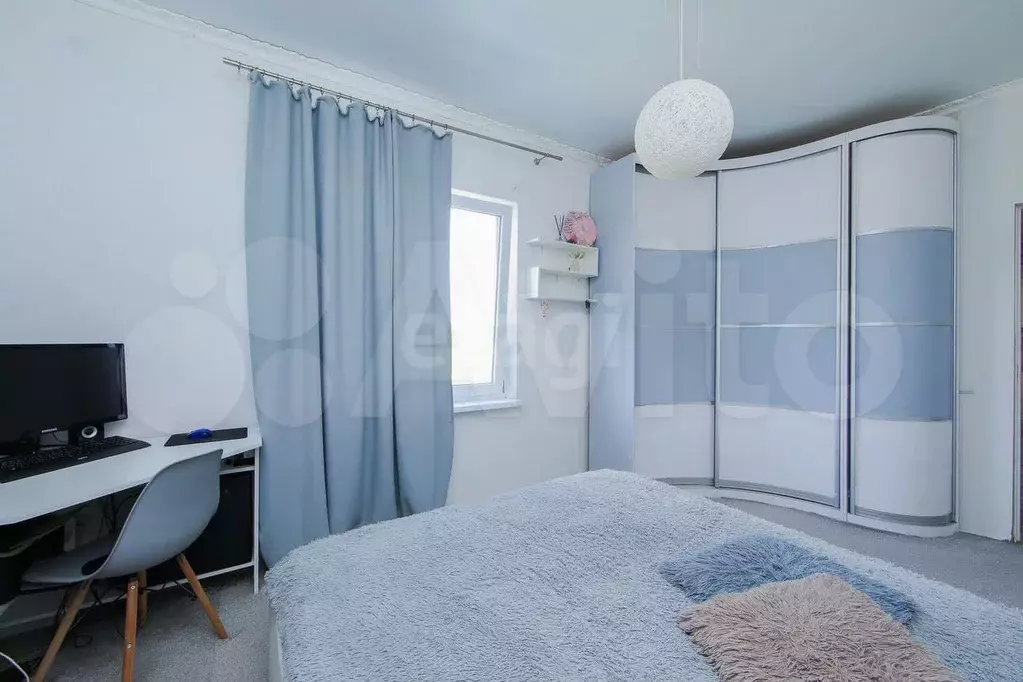 4-к. квартира, 105 м, 3/3 эт. - Фото 1