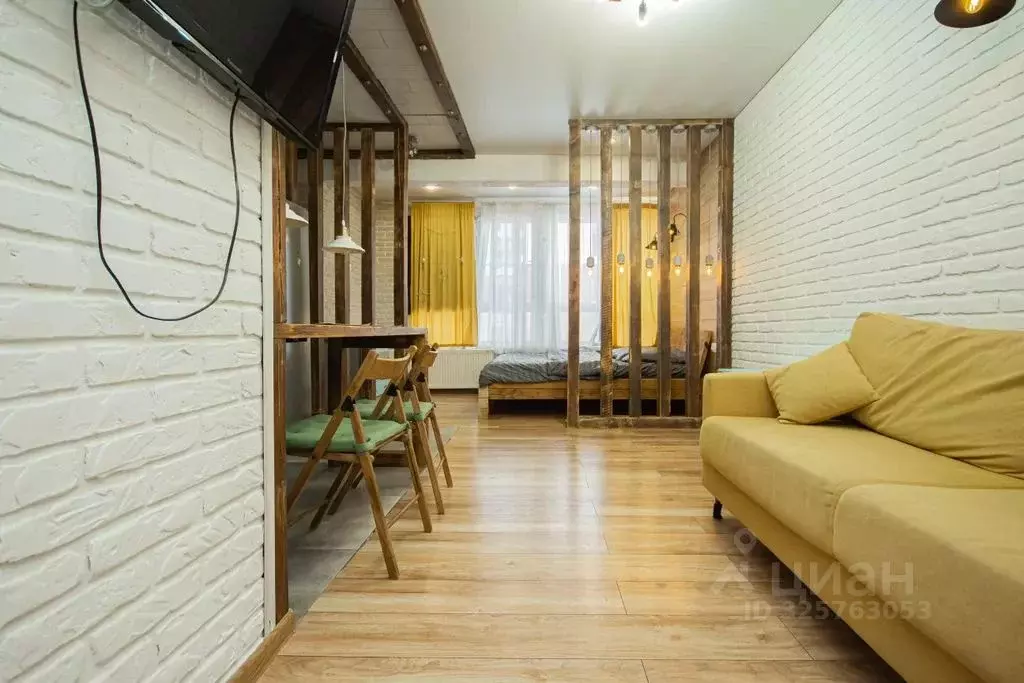 Студия Московская область, Наро-Фоминск пл. Свободы, 4 (38.0 м) - Фото 2