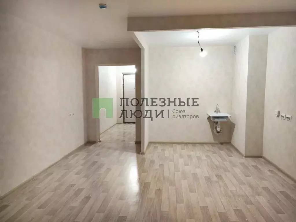 Студия Красноярский край, Красноярск ул. Спандаряна, 1Б (36.9 м) - Фото 0