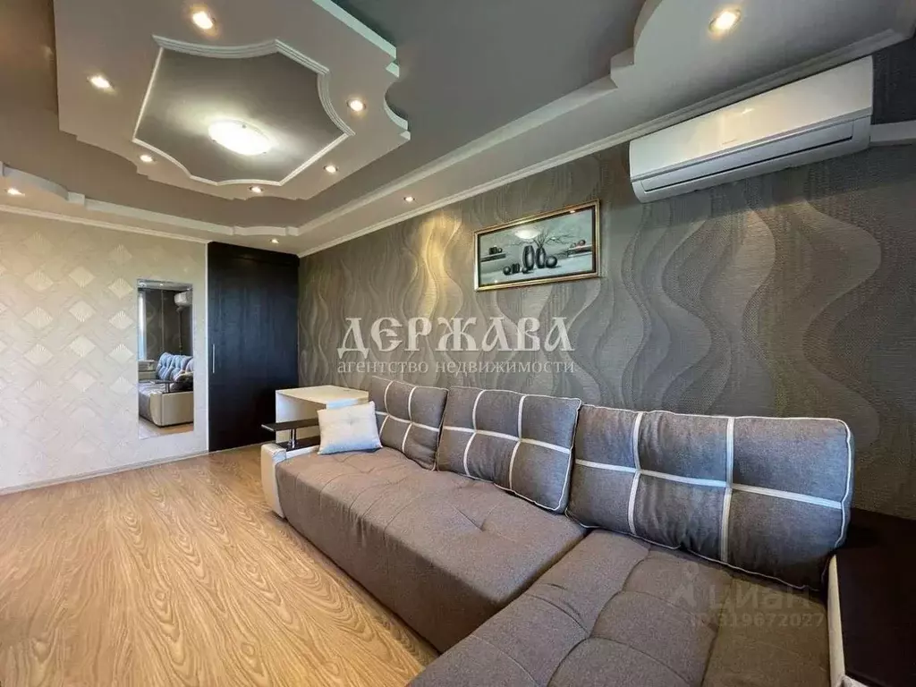 1-к кв. Белгородская область, Старый Оскол Парковый мкр, 21 (32.7 м) - Фото 0