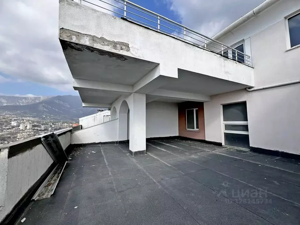 5-к кв. Крым, Ялта ул. Свердлова, 48 (340.0 м) - Фото 1