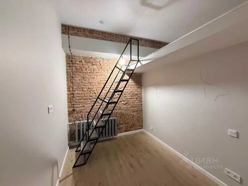 Студия Санкт-Петербург Невский просп., 16 (23.9 м) - Фото 1