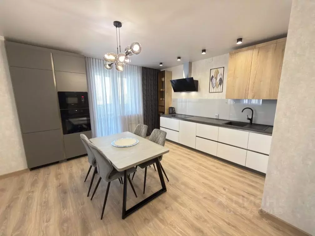 3-к кв. Красноярский край, Красноярск ул. Алексеева, 45 (108.0 м) - Фото 2