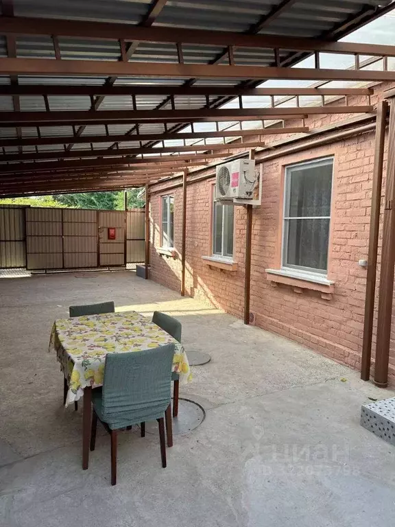 Дом в Краснодарский край, Краснодар  (42 м) - Фото 2