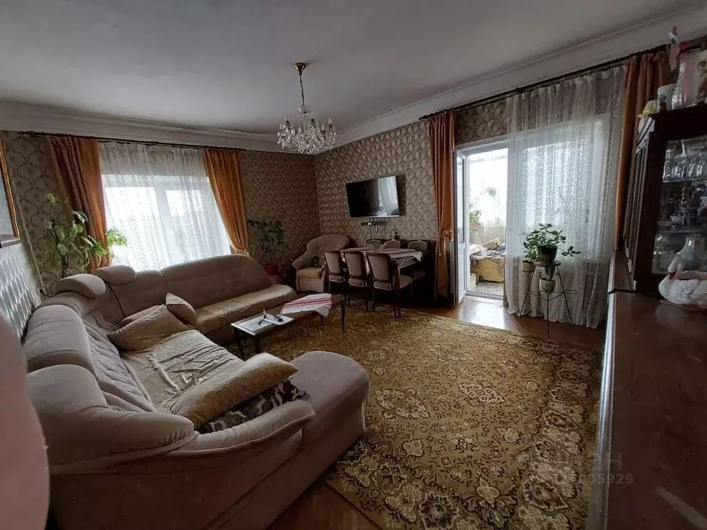 3-к кв. Северная Осетия, Владикавказ ул. Фрунзе, 22 (104.0 м) - Фото 1